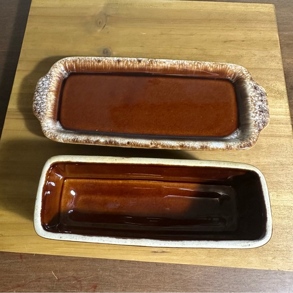 Hull Butter Dish Drip Brown - Picture 4 of 5